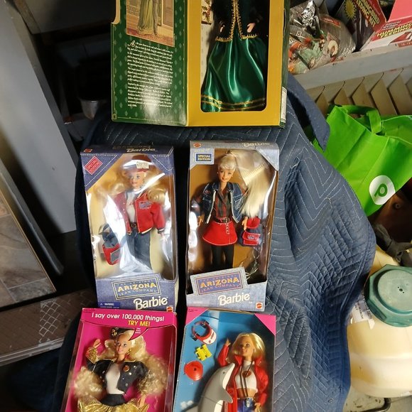 Barbie collection - Picture 3 of 16